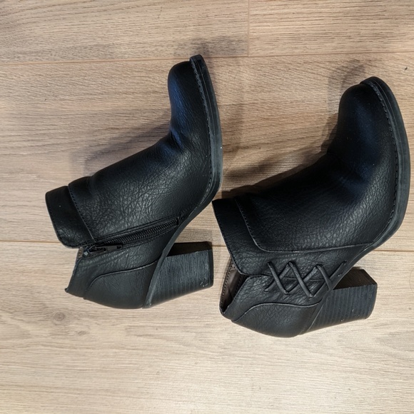 Ankle Boots Naturalizer - Black - Size 6 - Picture 5 of 6